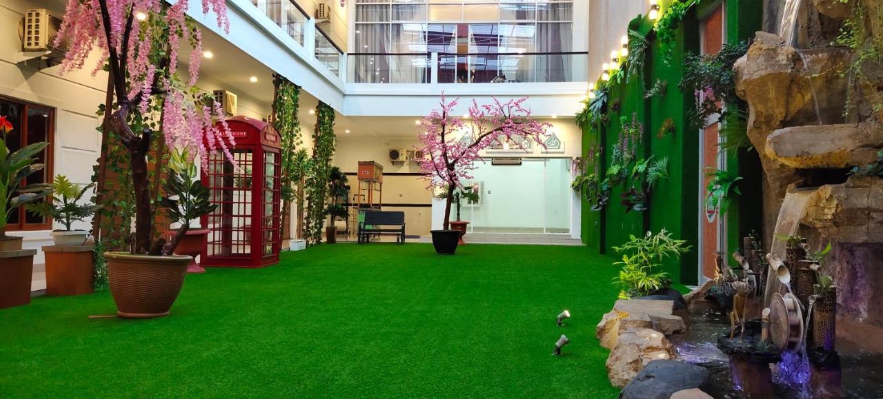 D&d Guest House&cafe Syariah Hotel *